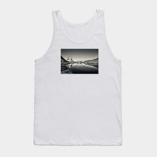 Matterhorn mirroring Swiss Alps bw / Swiss Artwork Photography Tank Top